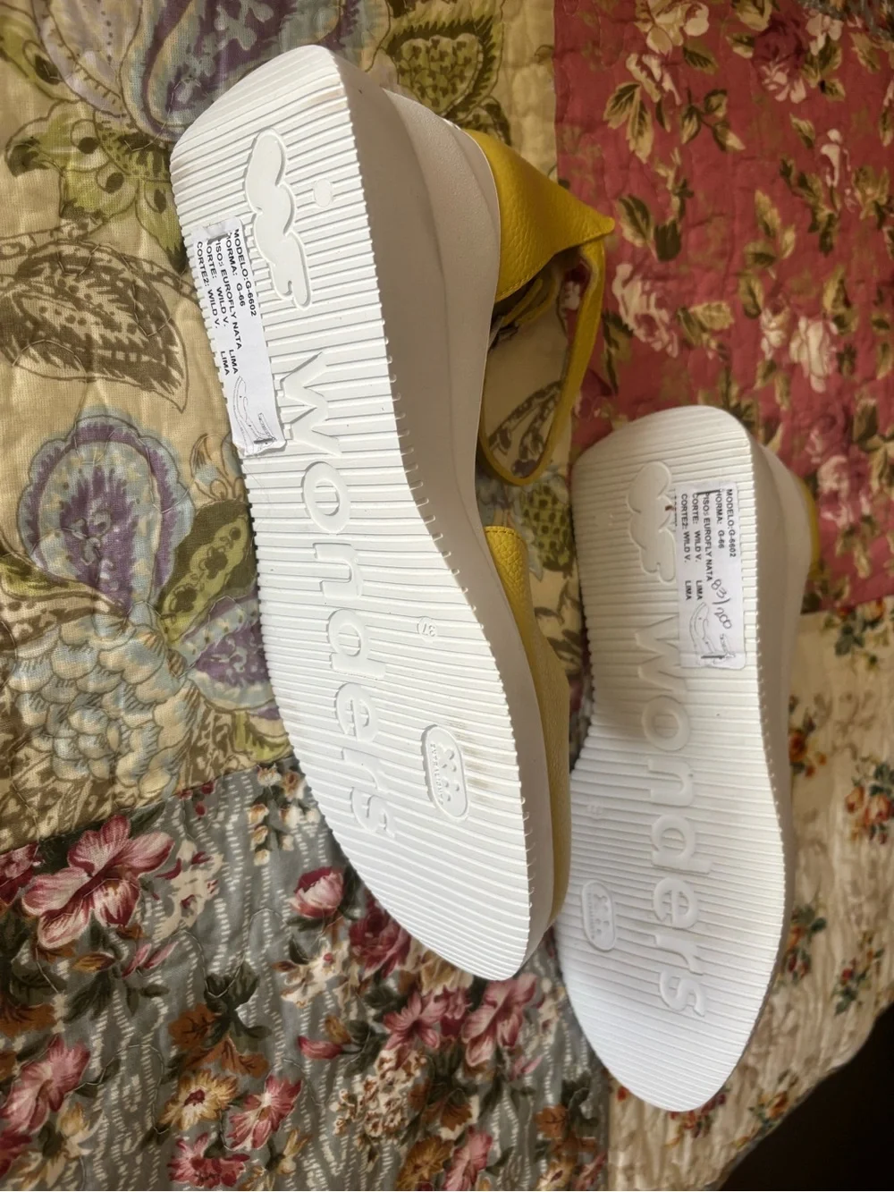 Wonders “Selfie” Leather Wedges-NWT-Size 37